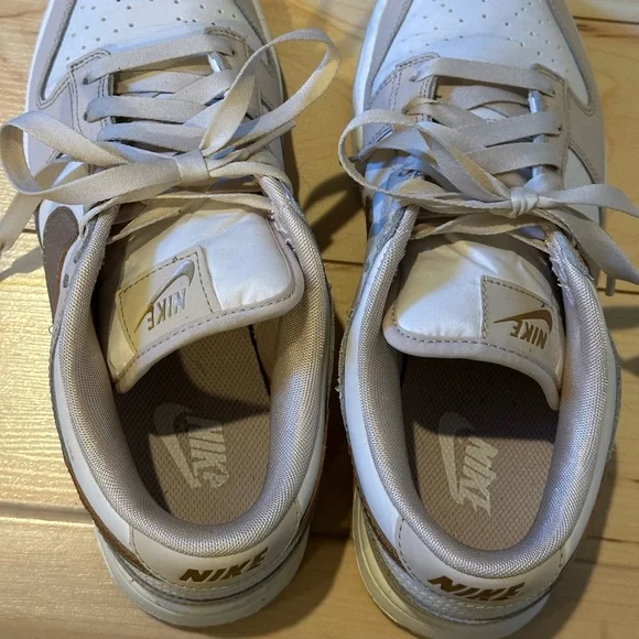 Women’s Nike Dunk Low Gold Swoosh Basketball Shoes Sneakers Size 8 - Picture 3 of 5